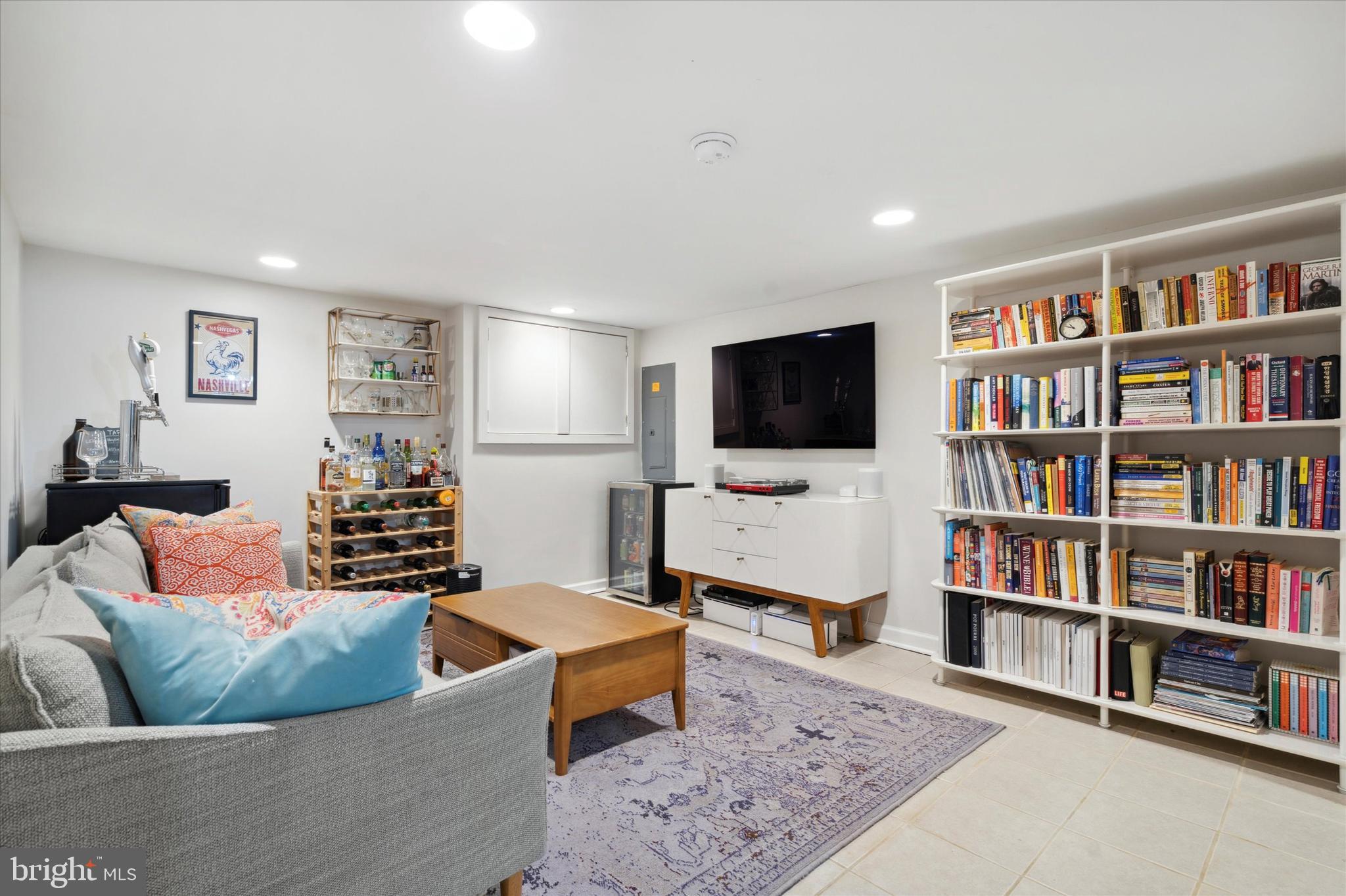 2031 Pemberton Street Philadelphia, PA 19146 - Photo 24 of 27