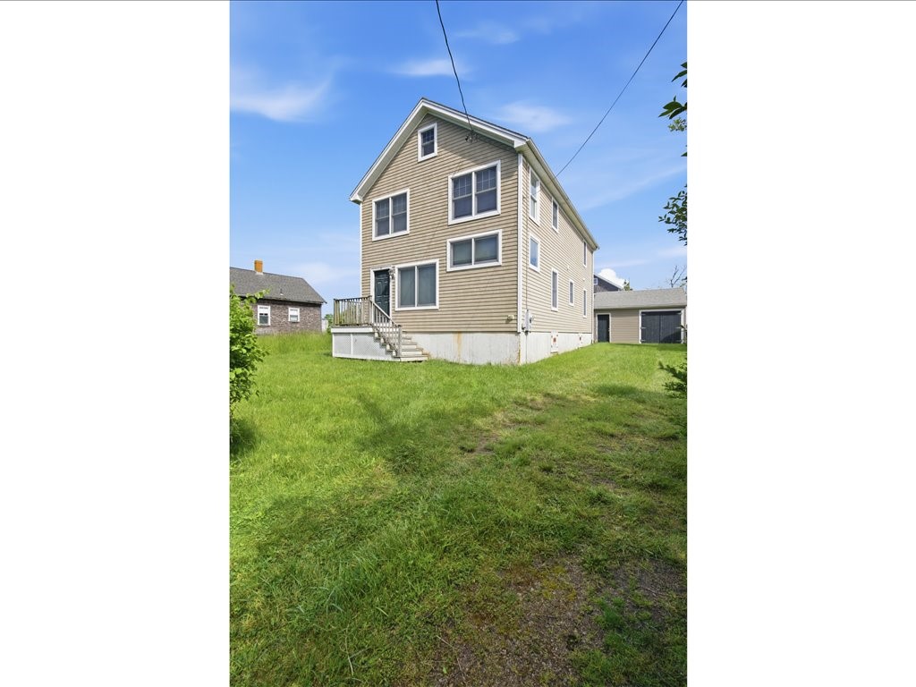 7 Pennsylvania Road Little Compton, RI 02837 - Photo 3 of 26