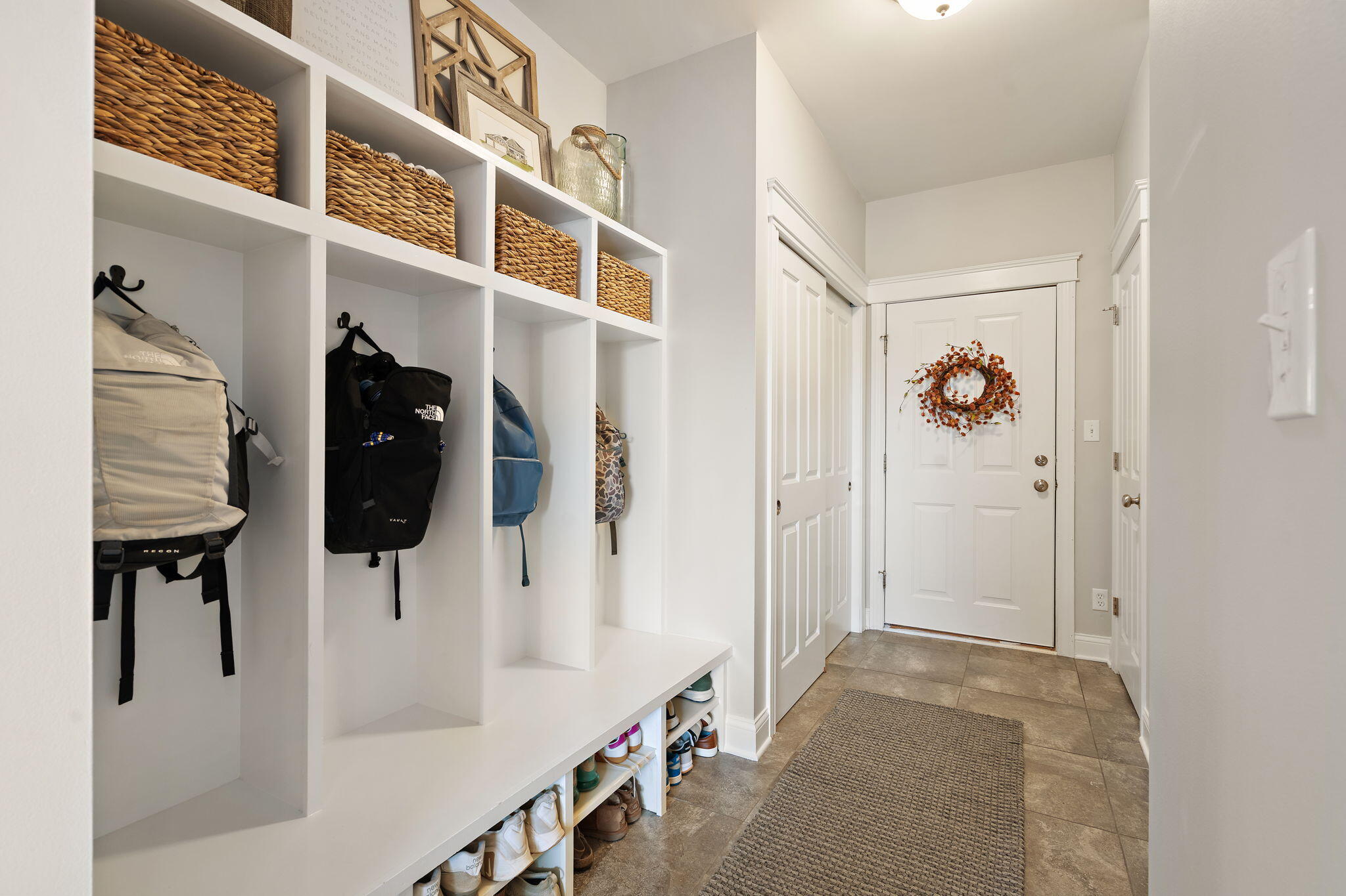 1684 Kleven Lane Crown Point, IN 46307 - Photo 17 of 55 a view of a hallway with windows and entryway