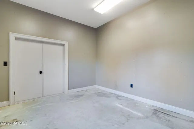 $565,000 | 220 Edgewood Avenue, Rayne, LA 70578