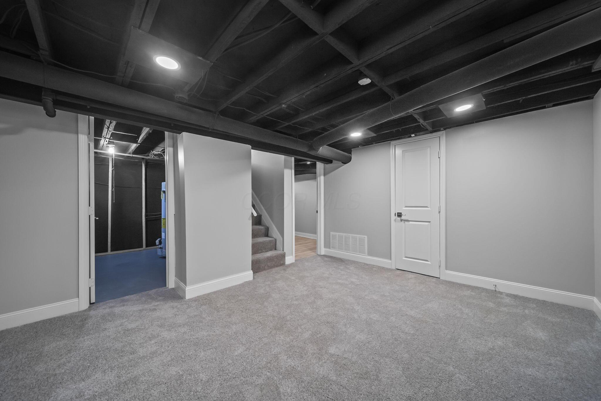 2555 Howey Road Columbus, OH 43211 - Photo 24 of 44 Gallery Image 24