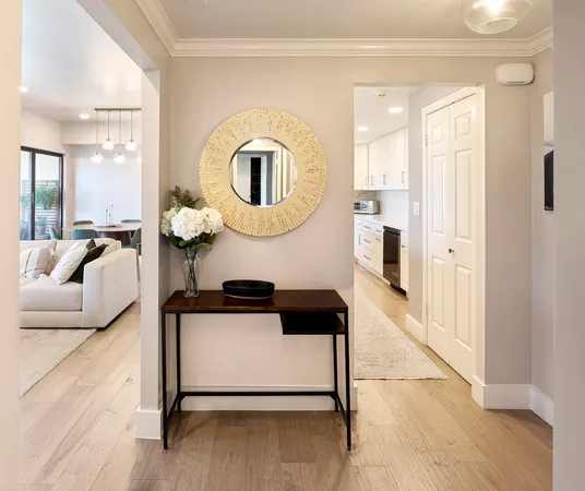 $462,500 | 2001 Holcombe Boulevard, Unit 3303, Houston, TX 77030