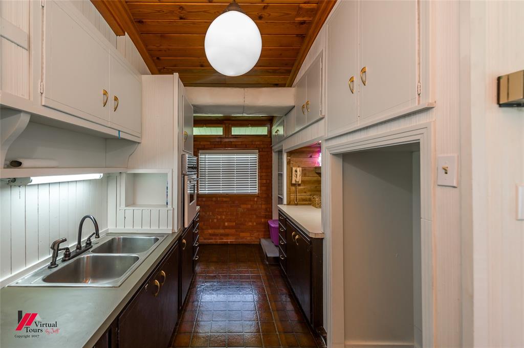 300 South Main Street Springhill, LA 71075 - Photo 18 of 38