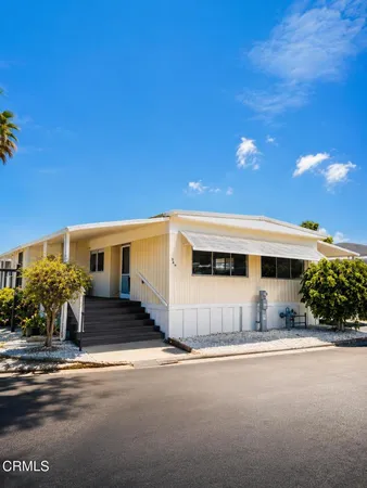 $279,900 | 15433 West Telegraph Road, Unit 36W, Santa Paula, CA 93060