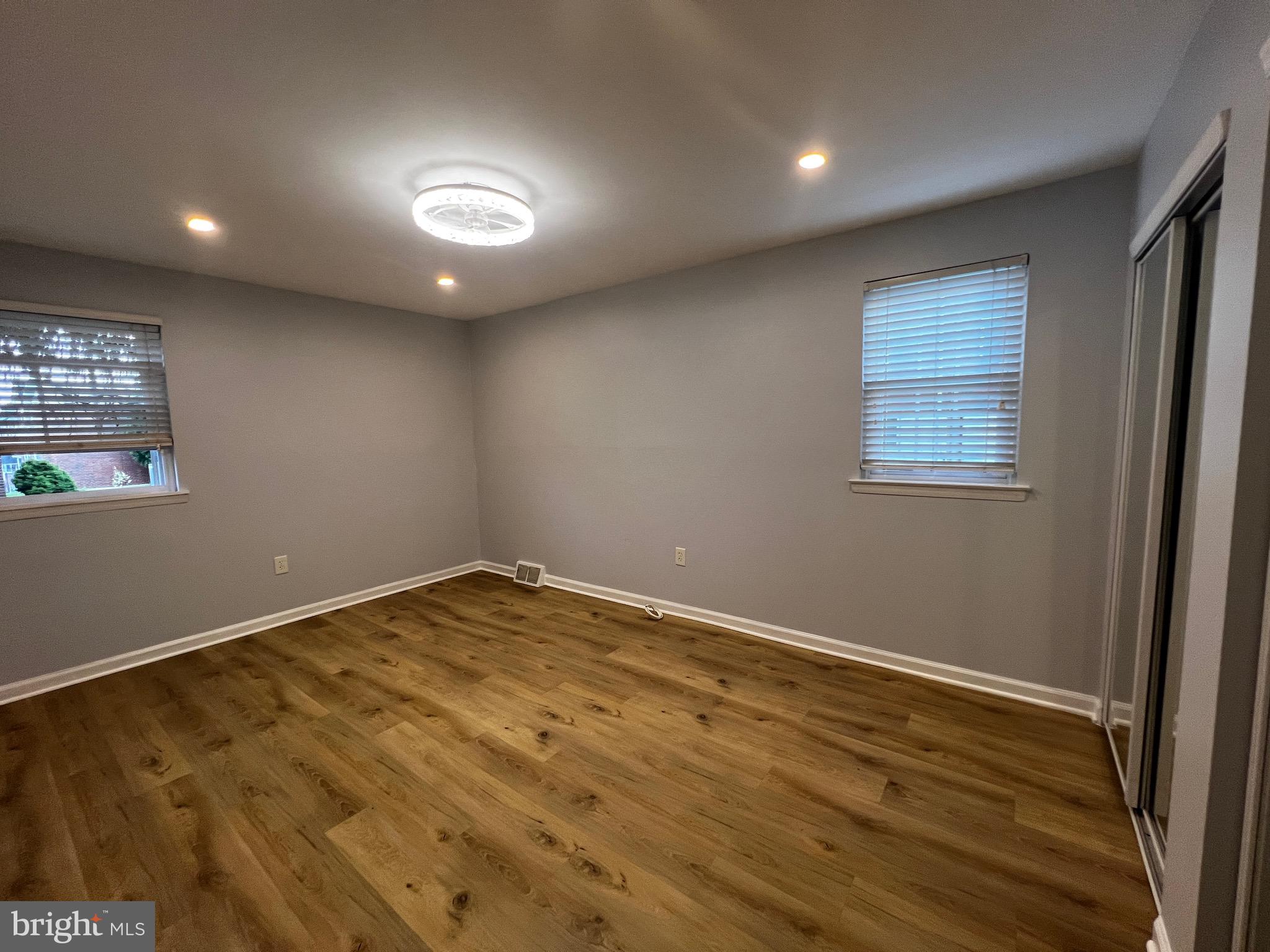 9911 Lackland Drive Philadelphia, PA 19114 - Photo 16 of 19