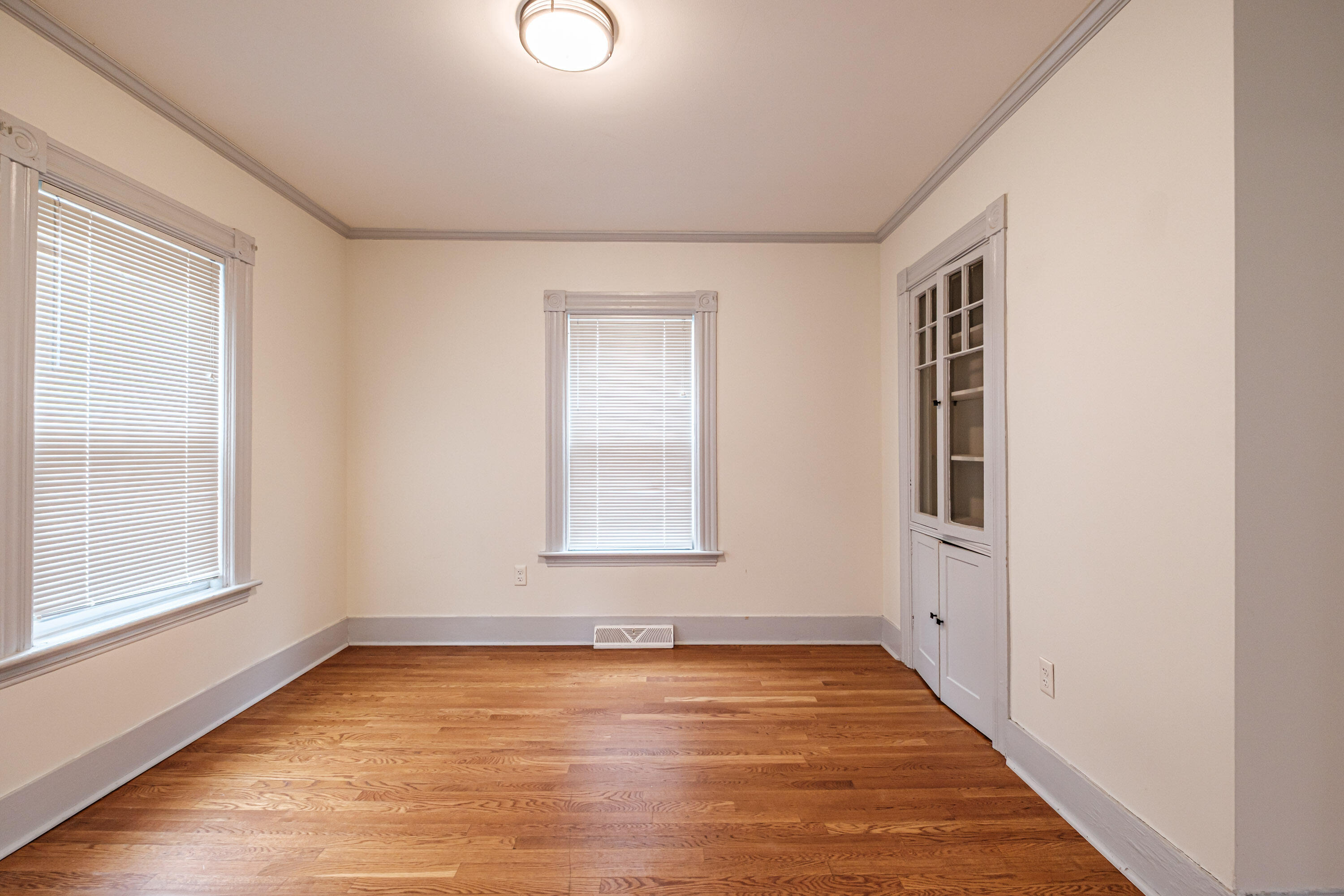 647 Middle Street Bath, ME 04530 - Photo 14 of 54 20260424gp-61015