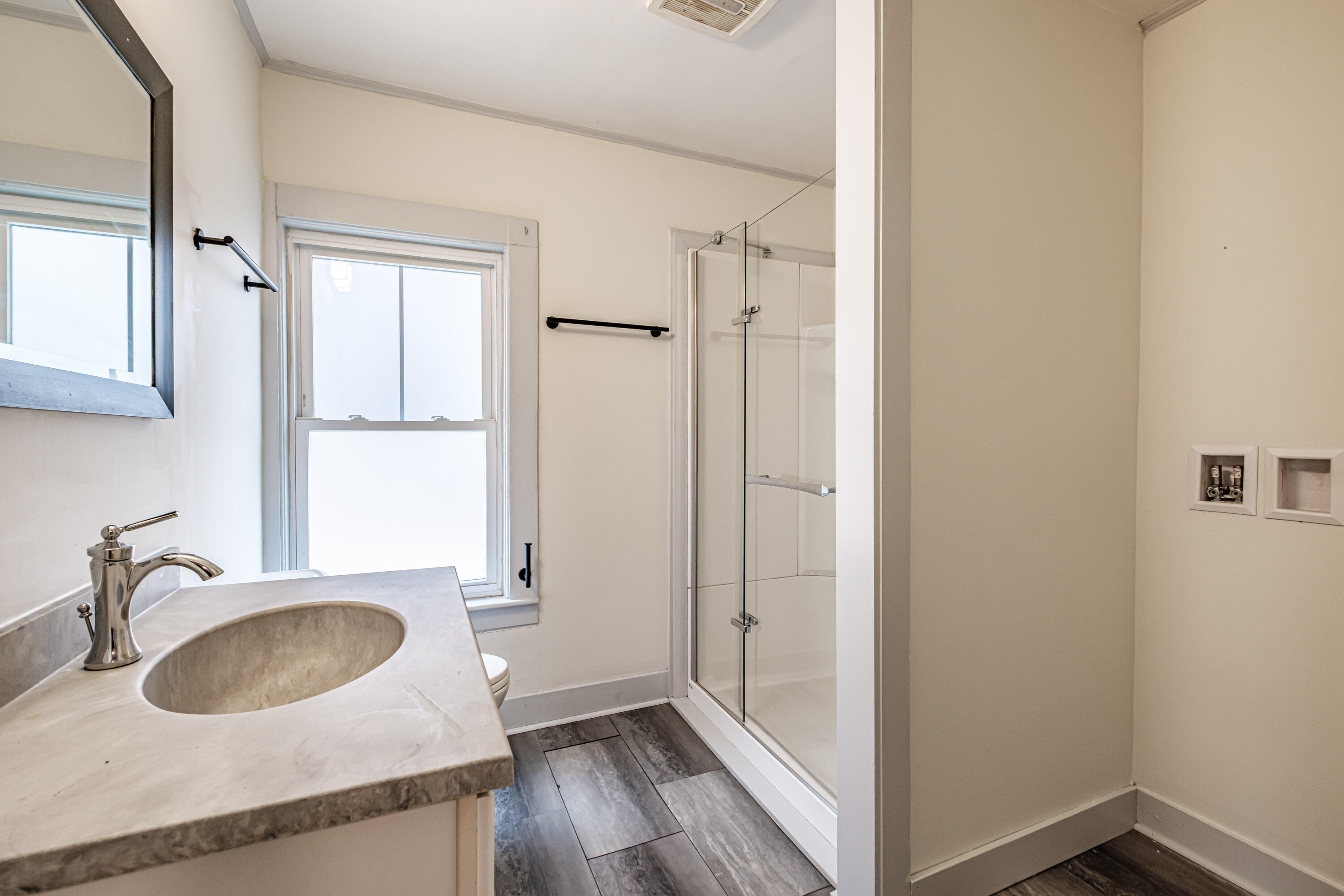 647 Middle Street Bath, ME 04530 - Photo 17 of 54 20260424gp-61018