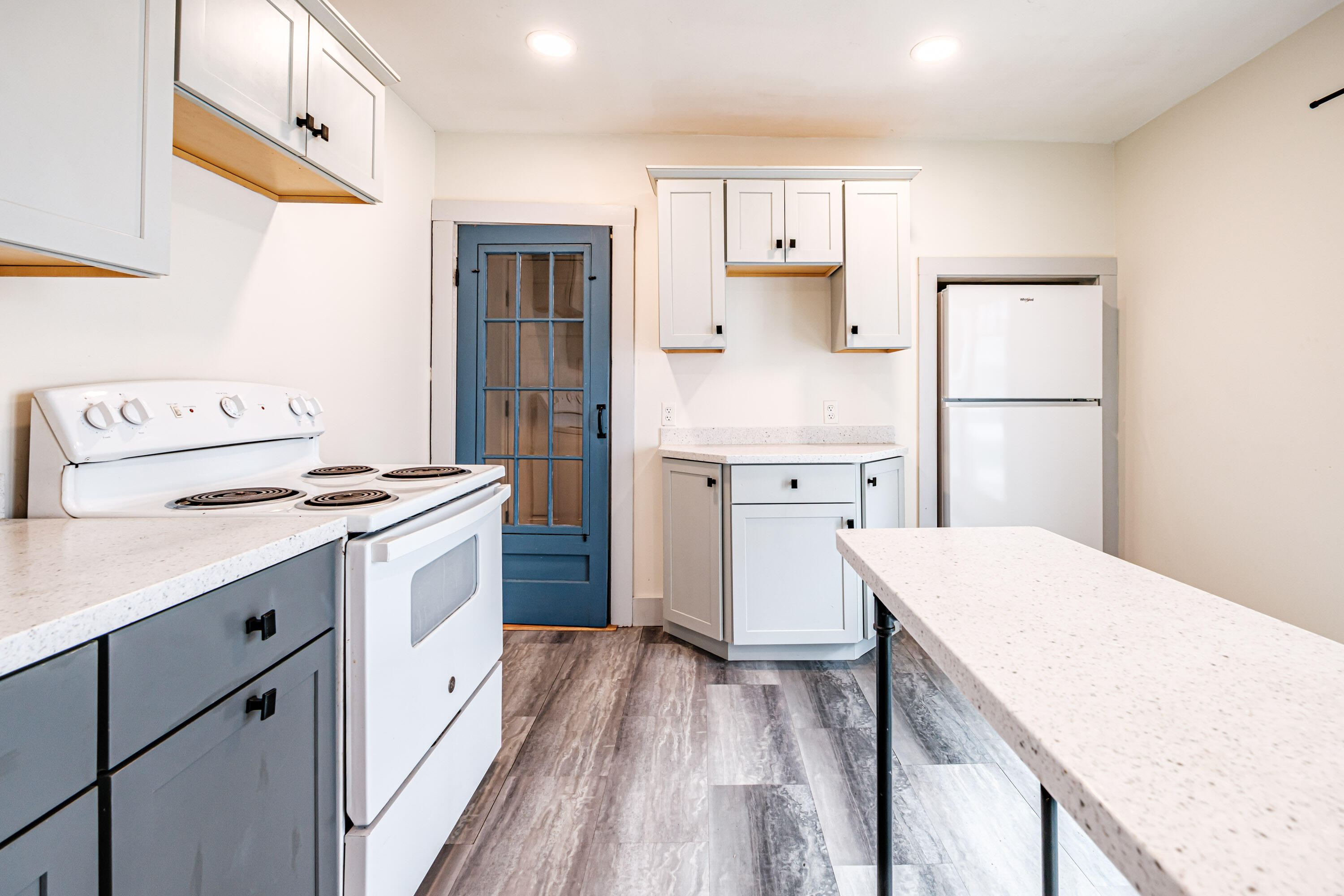 647 Middle Street Bath, ME 04530 - Photo 24 of 54 20260424gp-61025