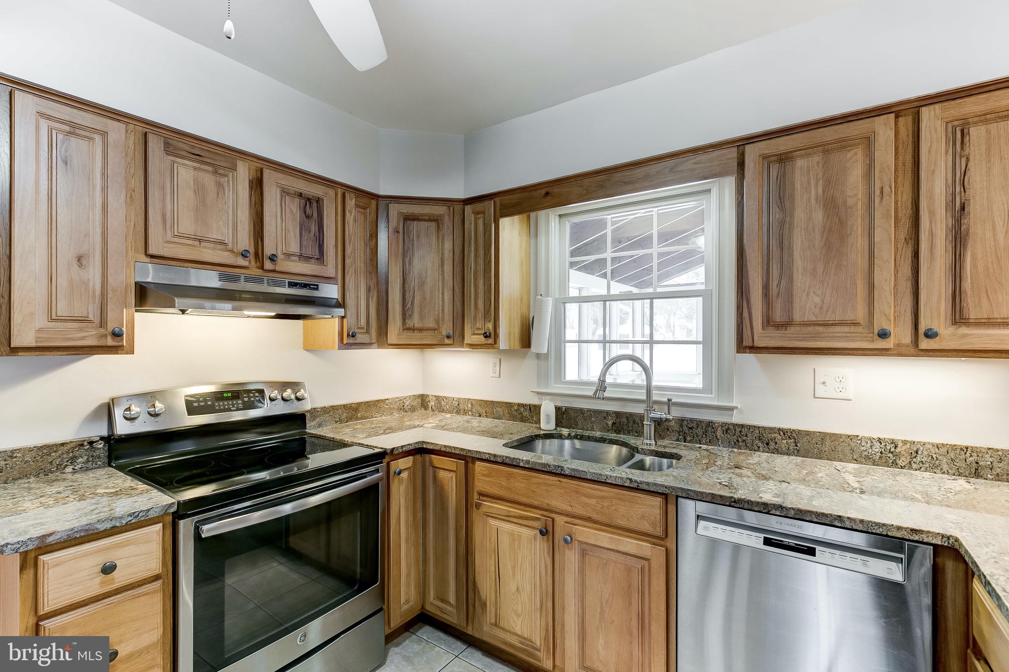 14916 Old York Road Phoenix, MD 21131 - Photo 7 of 31