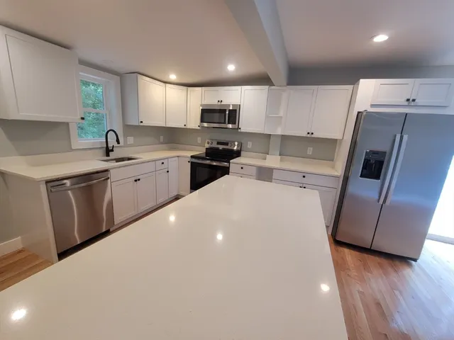 $429,900 | 11 Beech St Lane, Fitchburg, MA 01420