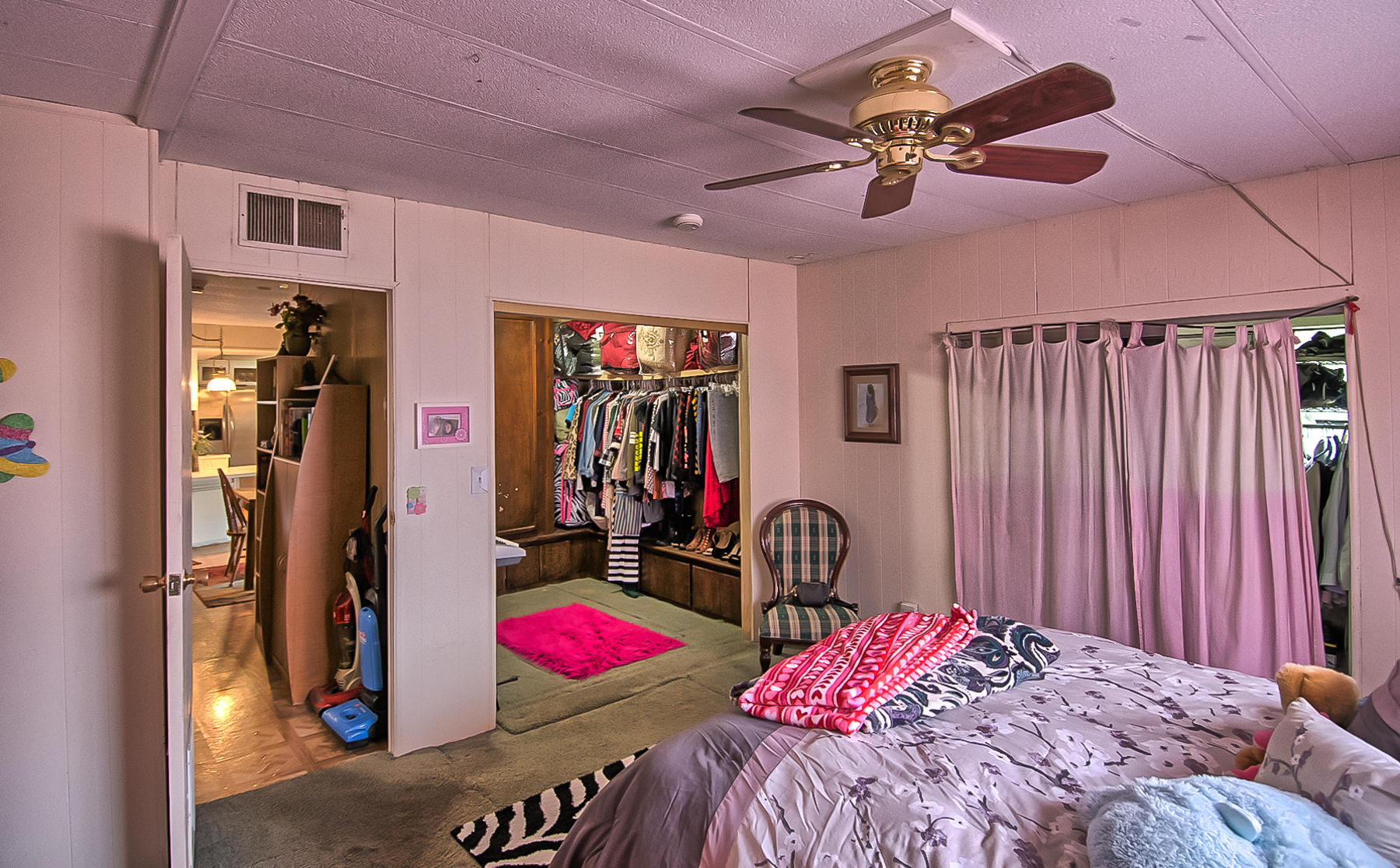 19397 Anna Road Anderson, CA 96007 - Photo 11 of 42 Room 1
