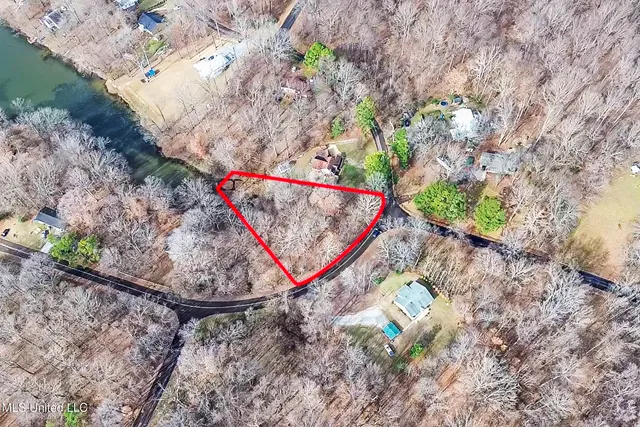 $20,000 | 9991 Horseshoe Bend, Hernando, MS 38632