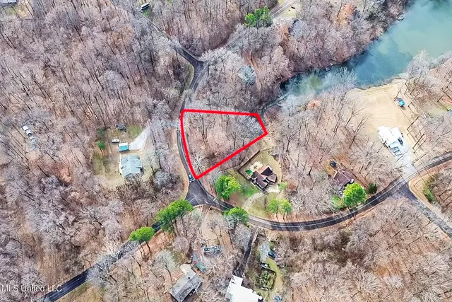 $20,000 | 9991 Horseshoe Bend, Hernando, MS 38632