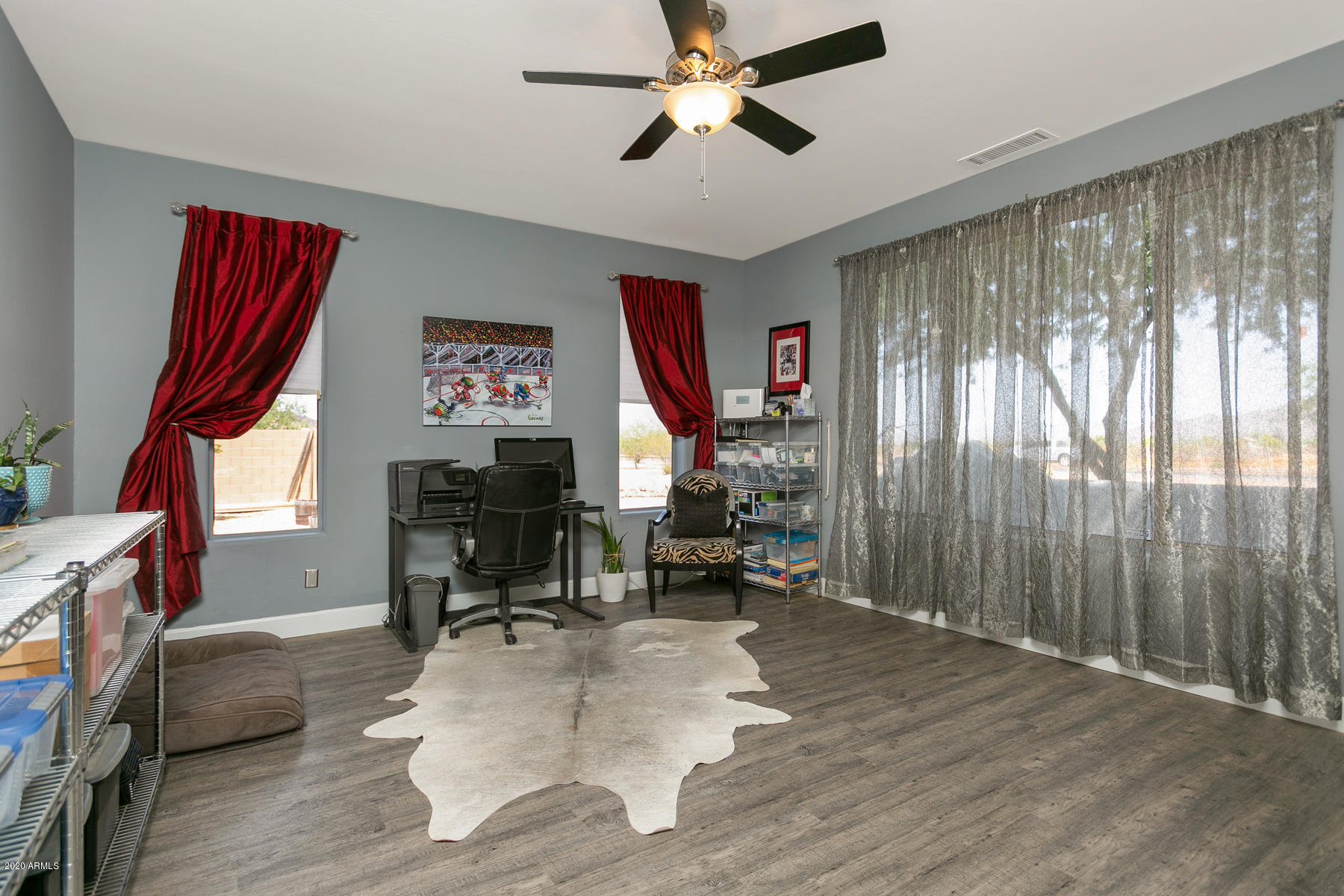719 West Cloud Road Phoenix, AZ 85086 - Photo 12 of 60 719 W Cloud Rd