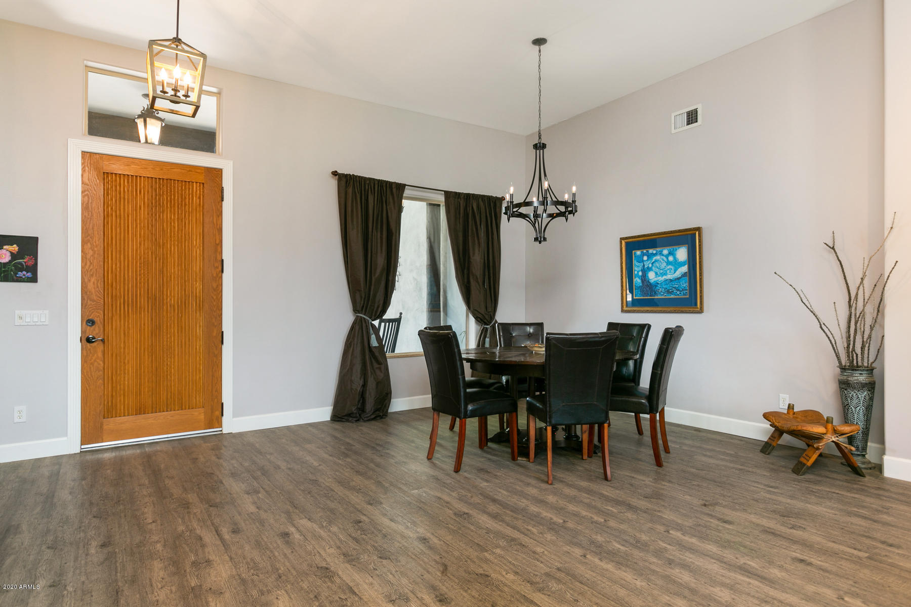 719 West Cloud Road Phoenix, AZ 85086 - Photo 10 of 60 719 W Cloud Rd