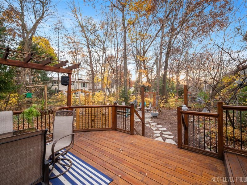 2040 Forest Ridge Road St. Charles, IL 60174 - Photo 30 of 33 a view of a chairs on the roof deck