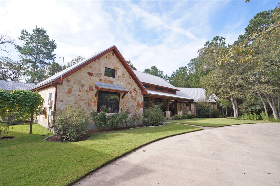 159 Arbors Circle Elgin, TX 78621 - Photo 1 of 1 Gallery Image 1