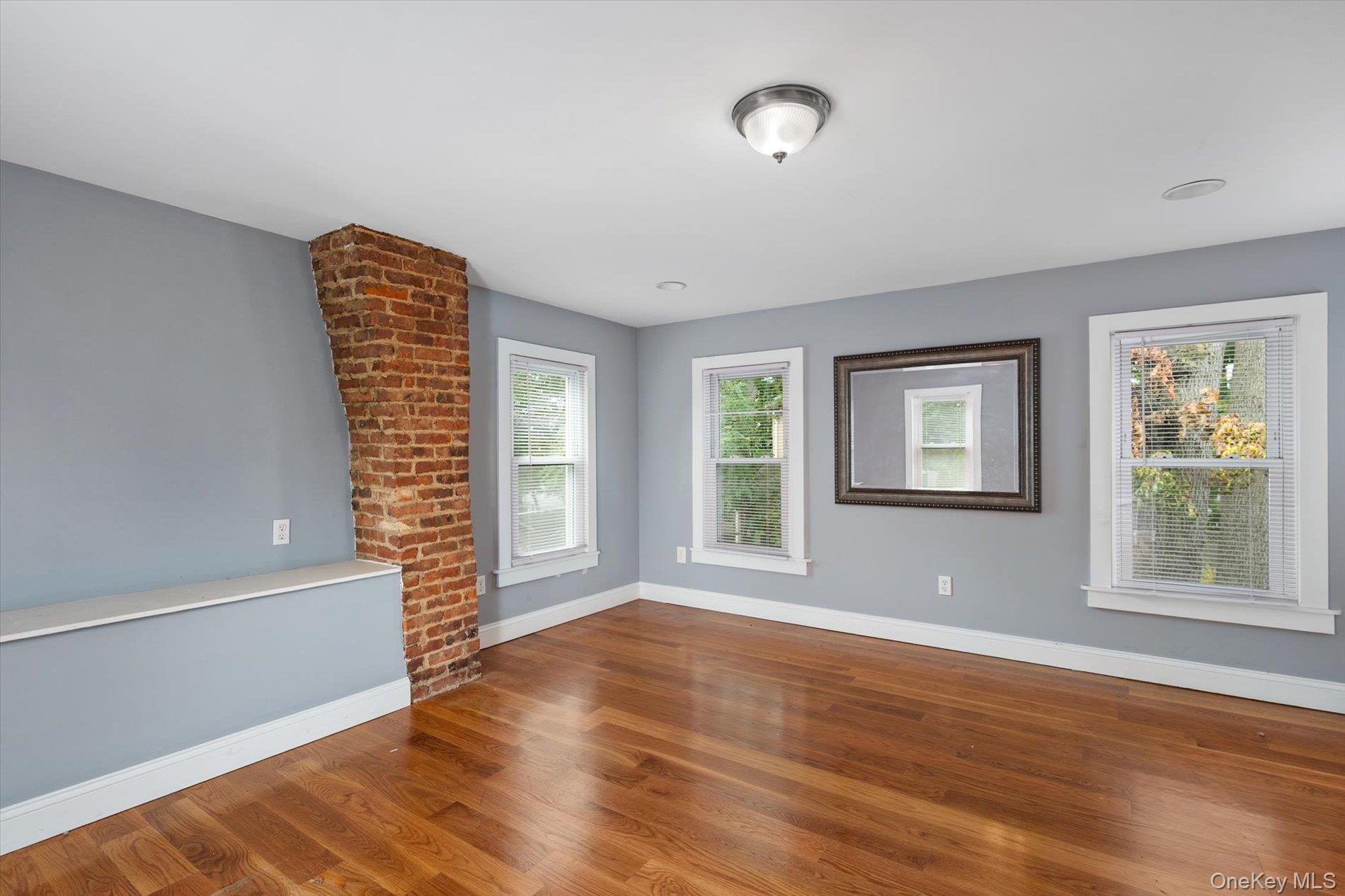 234 Foxhurst Road Oceanside, NY 11572 - Photo 15 of 29 Gallery Image 15