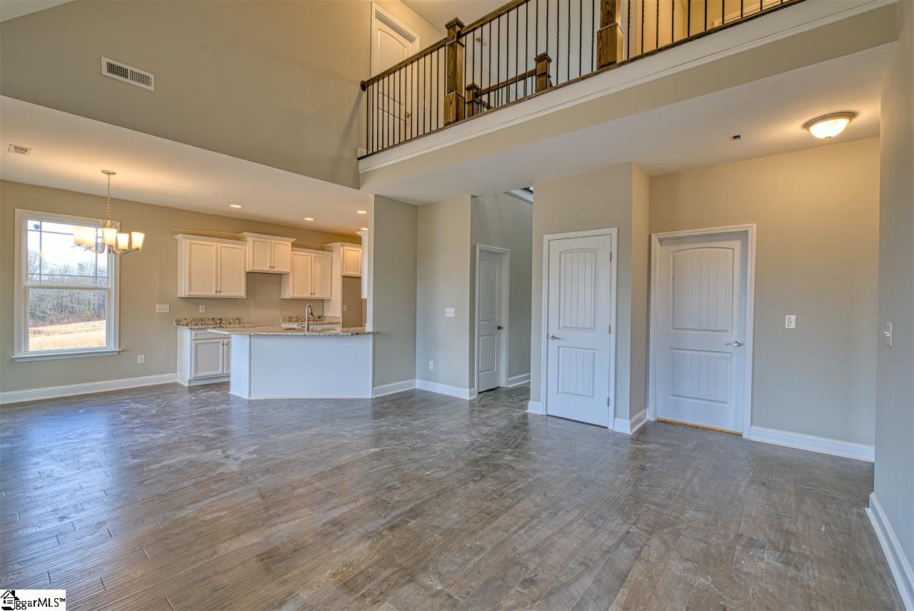 105 Carolina Drive Piedmont, SC 29673 - Photo 7 of 26 Gallery Image 7