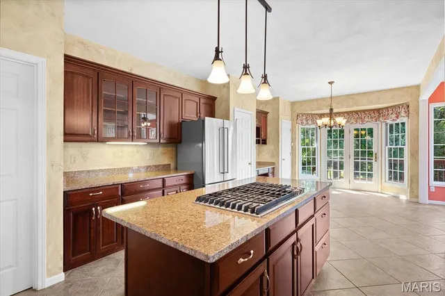 $598,800 | 1609 10th Fairway Drive, Belleville, IL 62220