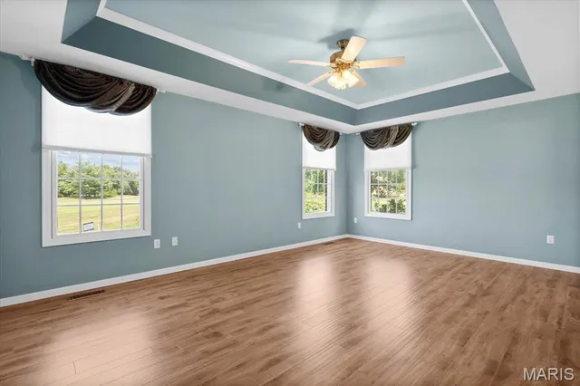 $598,800 | 1609 10th Fairway Drive, Belleville, IL 62220