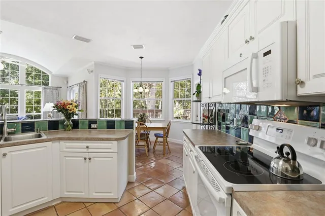 $465,000 | 7708 Northwest 51st Drive, Gainesville, FL 32653