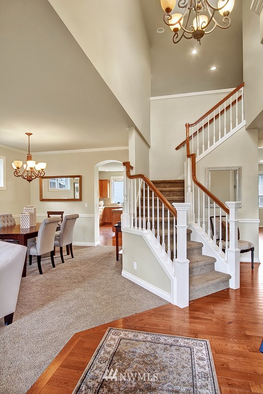 4707 Northeast 1st Street Renton, WA 98059 - Photo 4 of 18