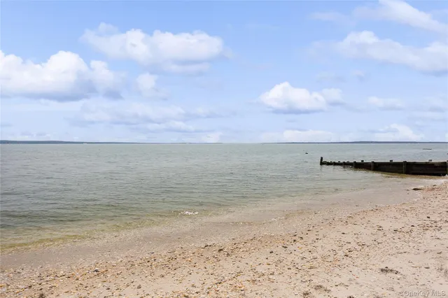 $25,000 | 425 Cedar Point Drive East, Southold, NY 11971