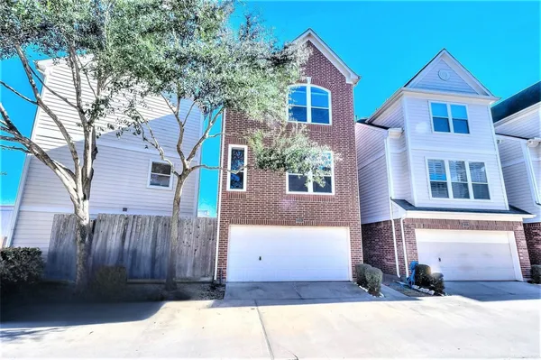 $309,900 | 2331 Ann Street, Houston, TX 77003