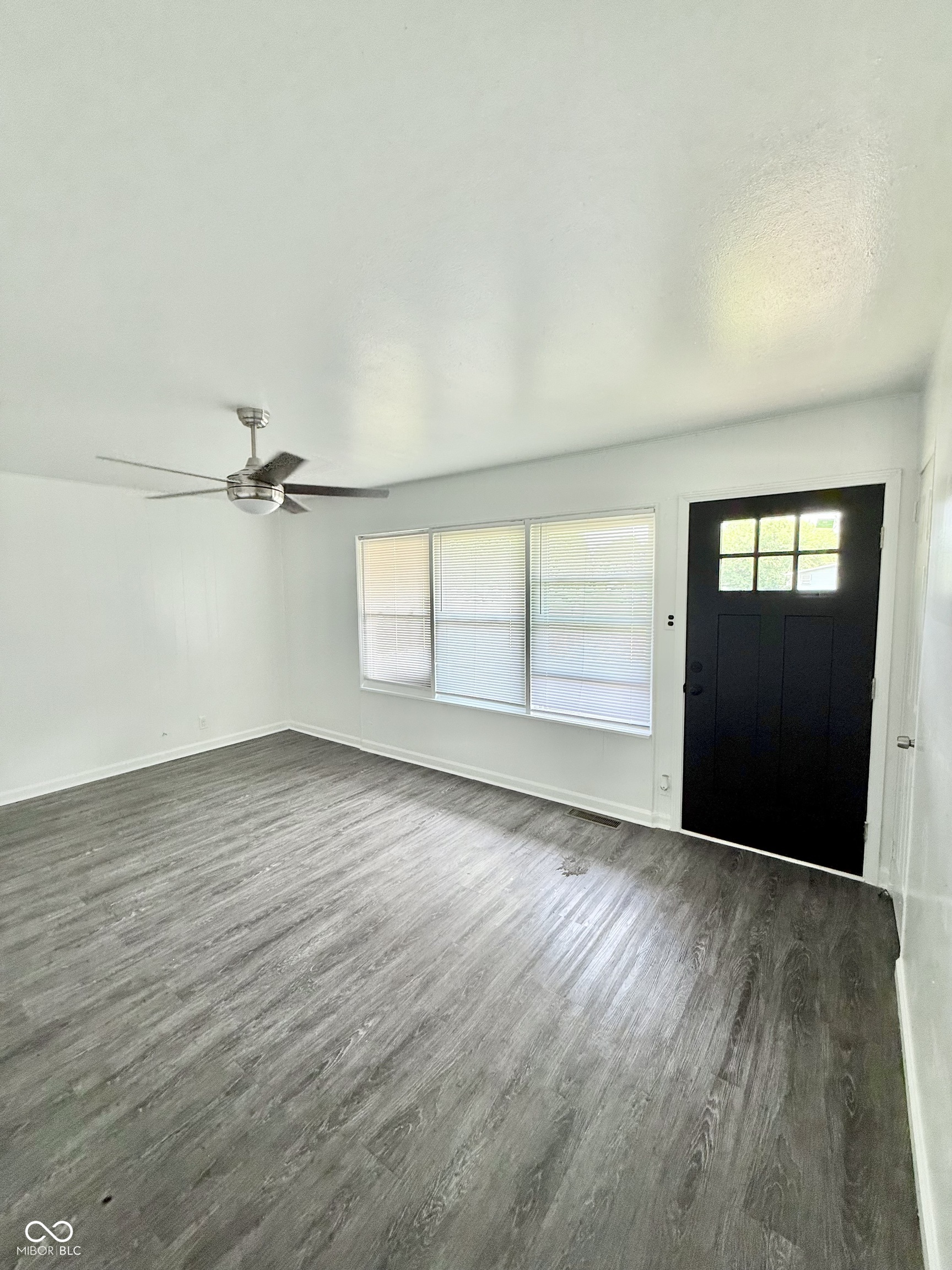 3103 Keswick Road Indianapolis, IN 46222 - Photo 3 of 28