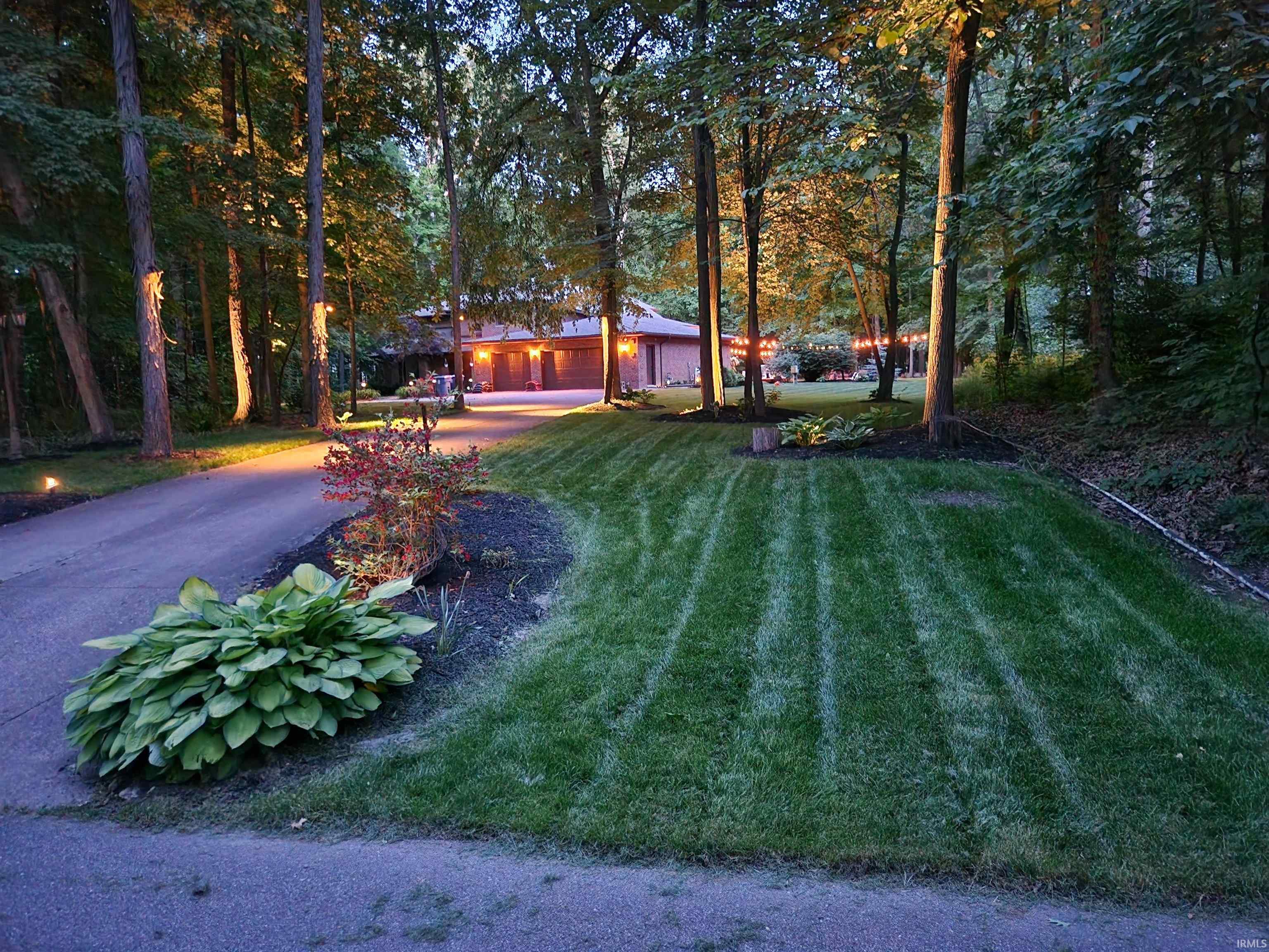 1302 Westerly Road Fort Wayne, IN 46845 - Photo 2 of 36