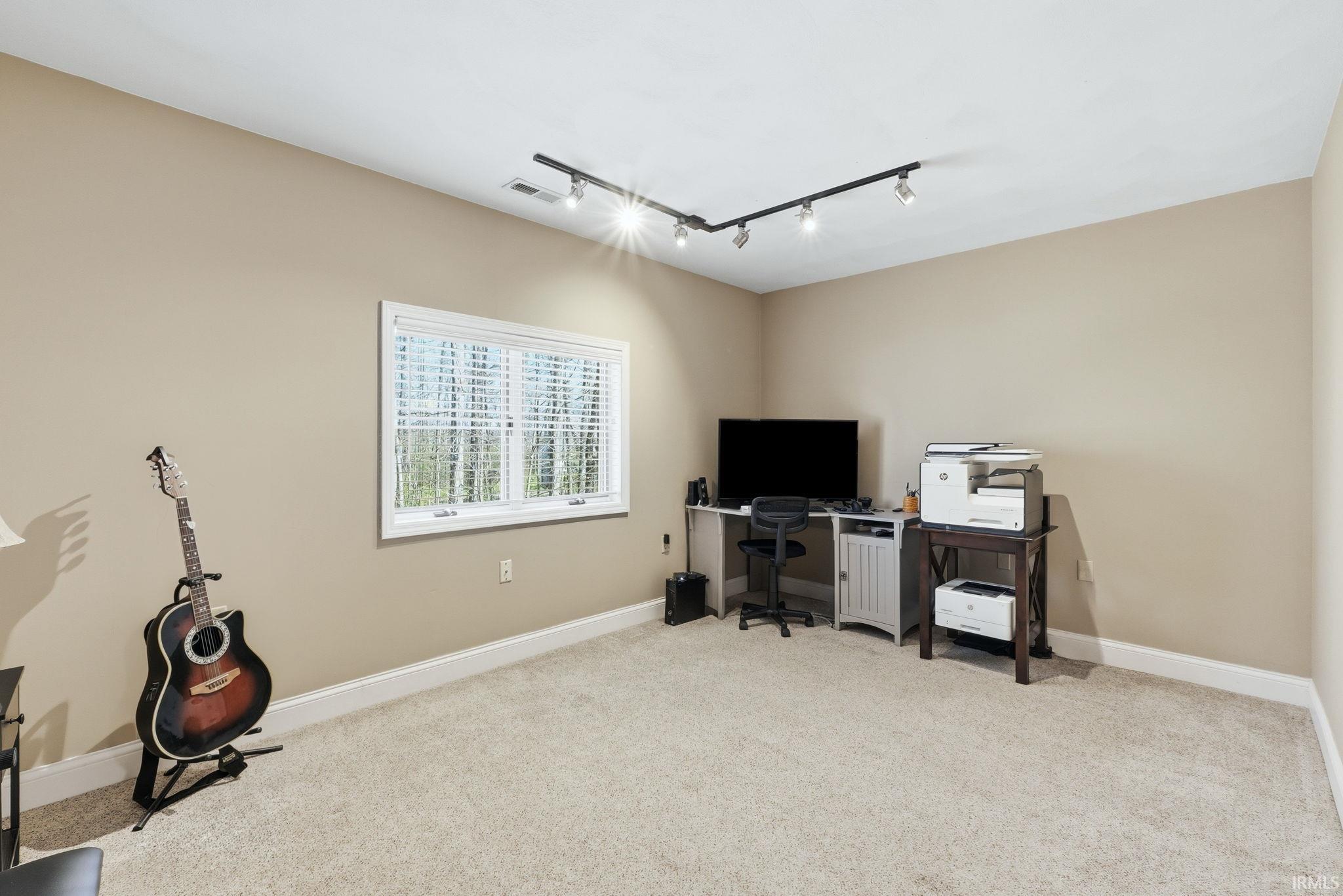 1302 Westerly Road Fort Wayne, IN 46845 - Photo 23 of 36