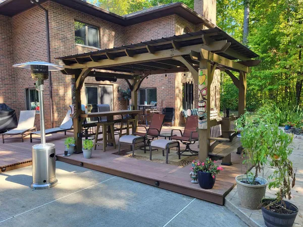 $639,900 | 1302 Westerly Road, Fort Wayne, IN 46845