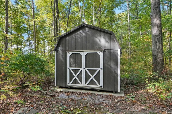 $639,900 | 1302 Westerly Road, Fort Wayne, IN 46845
