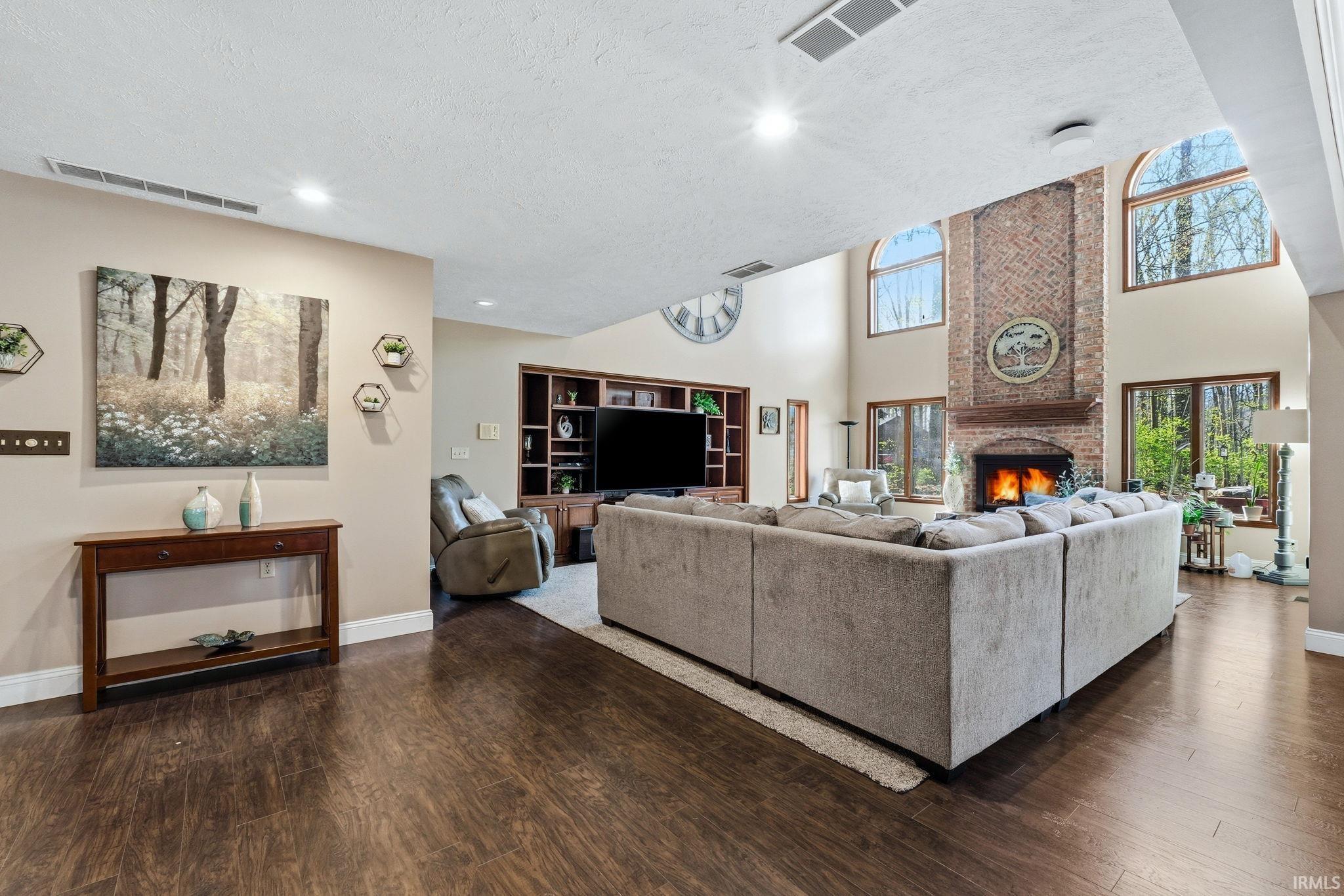 1302 Westerly Road Fort Wayne, IN 46845 - Photo 4 of 36