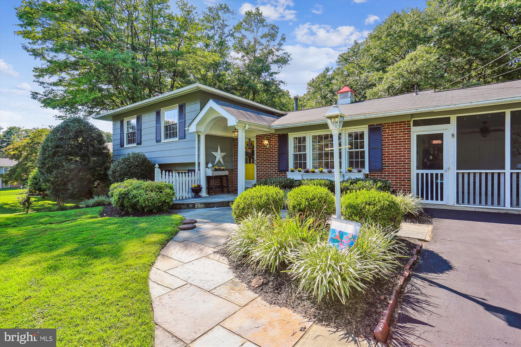 7641 Miller Fall Road Derwood, MD 20855 - Photo 5 of 114 Walk