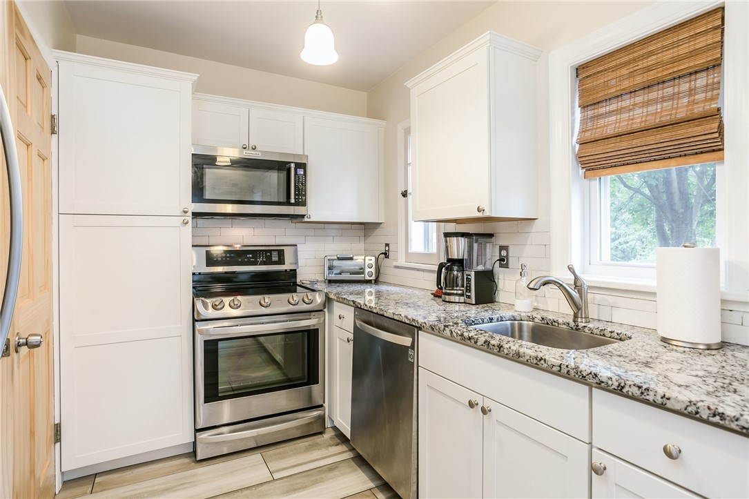 52 Azalea Road Rochester, NY 14620 - Photo 11 of 28