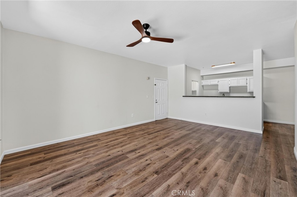 375 Central Avenue, Unit 190 Riverside, CA 92507 - Photo 6 of 73 Living Room