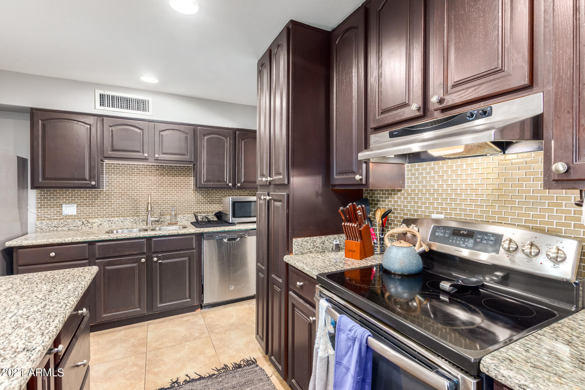 930 West 9th Place Mesa, AZ 85201 - Photo 19 of 37 19 - 9th