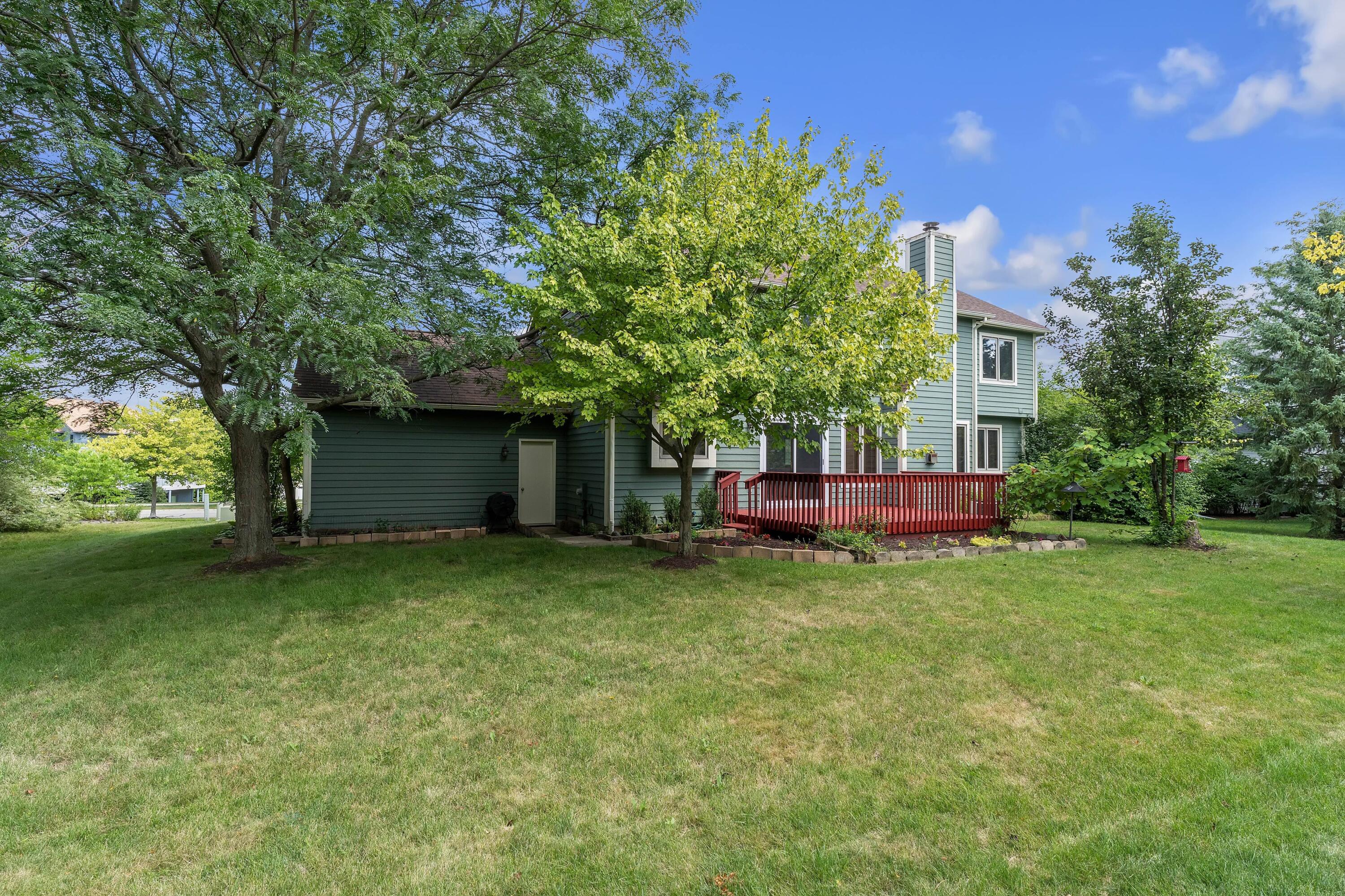 1860 Chicory Ridge Ann Arbor, MI 48103 - Photo 41 of 41 Backyard