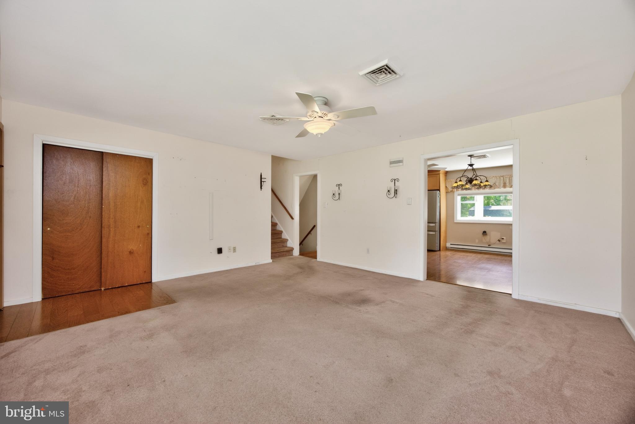 726 Claire Road Warminster, PA 18974 - Photo 15 of 36