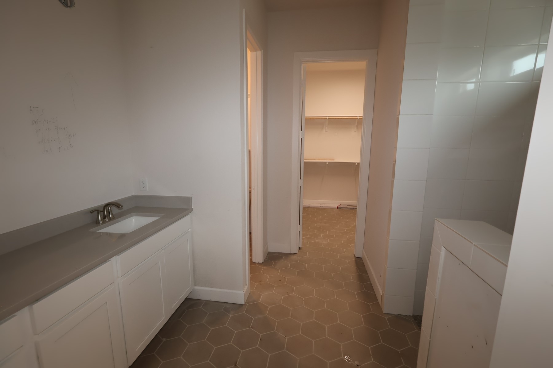 2714 Cottage Place Rosharon, TX 77583 - Photo 12 of 20 a bathroom with a sink and a vanity