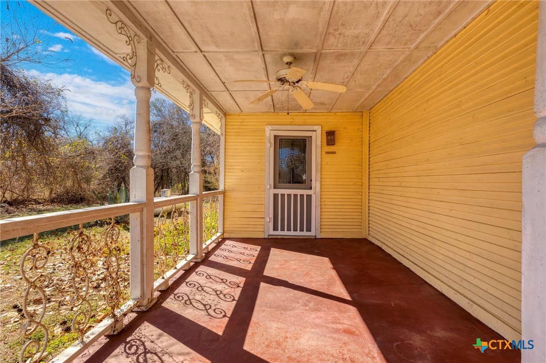 92 Sunrise Street Dale, TX 78616 - Photo 4 of 29