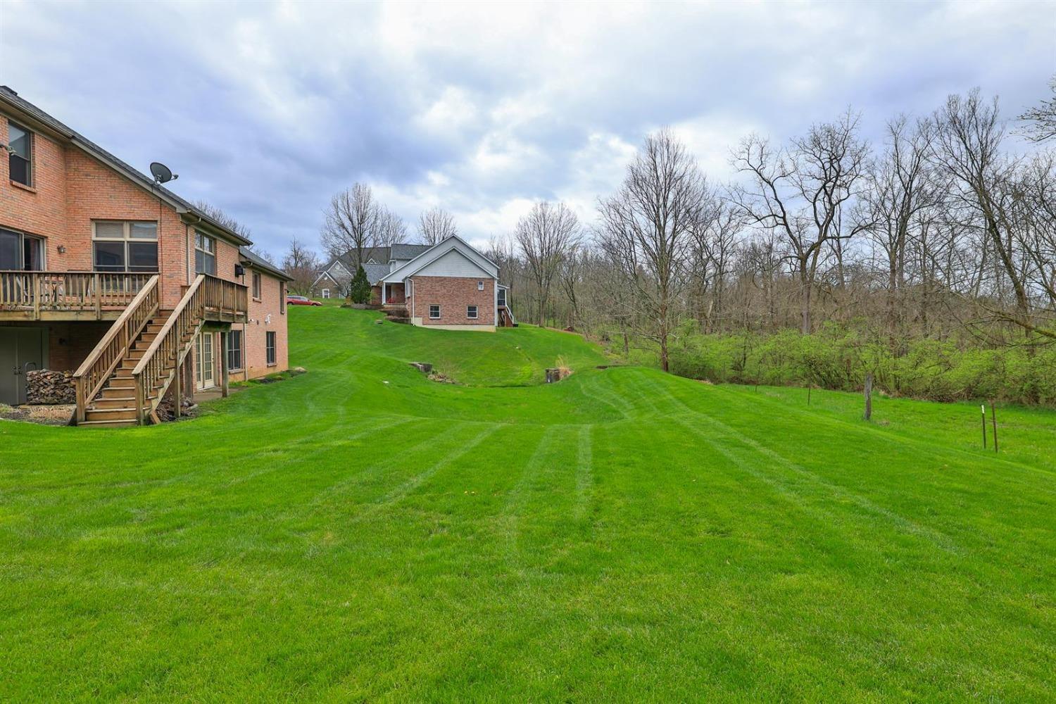 10025 Pebble Ridge Lane Cincinnati, OH 45252 - Photo 39 of 45 Gallery Image 39