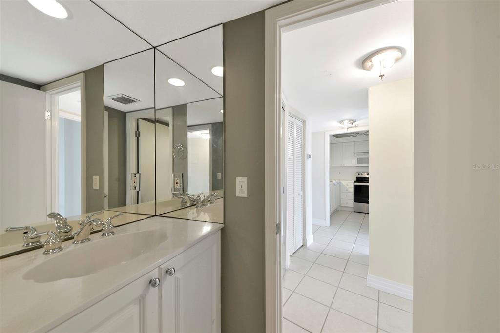 5855 Midnight Pass Road, Unit 514 Sarasota, FL 34242 - Photo 6 of 19