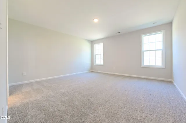 $279,706 | 207 Hl Vly Drive, La Grange, NC 28551