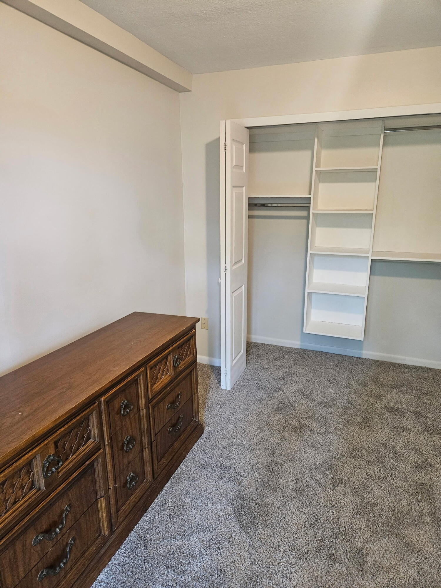 8434 Silver Lake Road, Unit 1 Linden, MI 48451 - Photo 9 of 10 image5