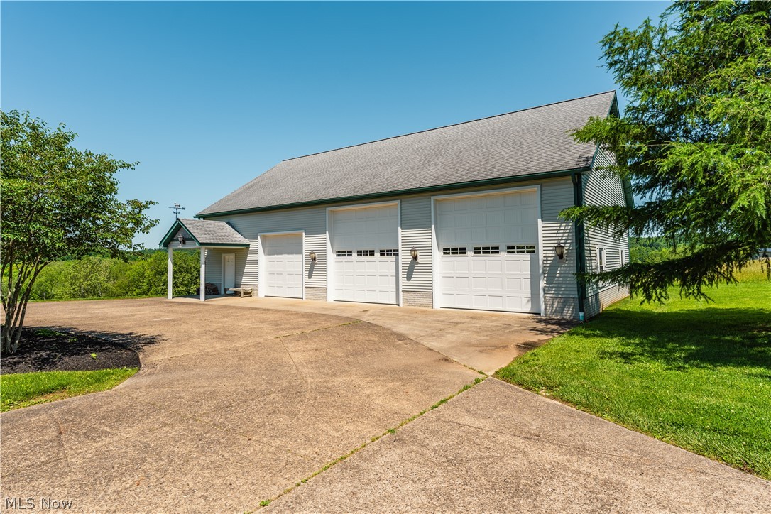 64575 Pigeon Gap Road Cambridge, OH 43725 - Photo 41 of 45