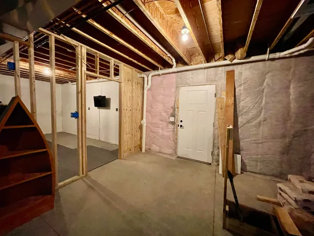 $699,900 | 9426 North Raven Court, Milton, WI 53563