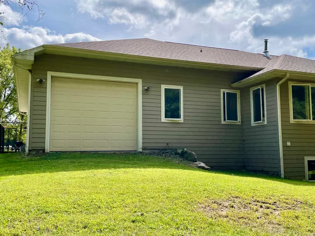 $699,900 | 9426 North Raven Court, Milton, WI 53563